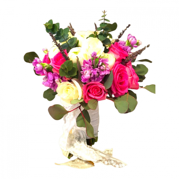 Buchet de mireasă sau nașă ranunculus, trandafiri, matthiola și lavandă. [1]