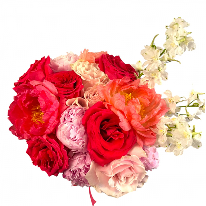 Buchet mireasa bujori roz, bujori corai, trandafiri cyclam, trandafiri roz, delphinium. [3]