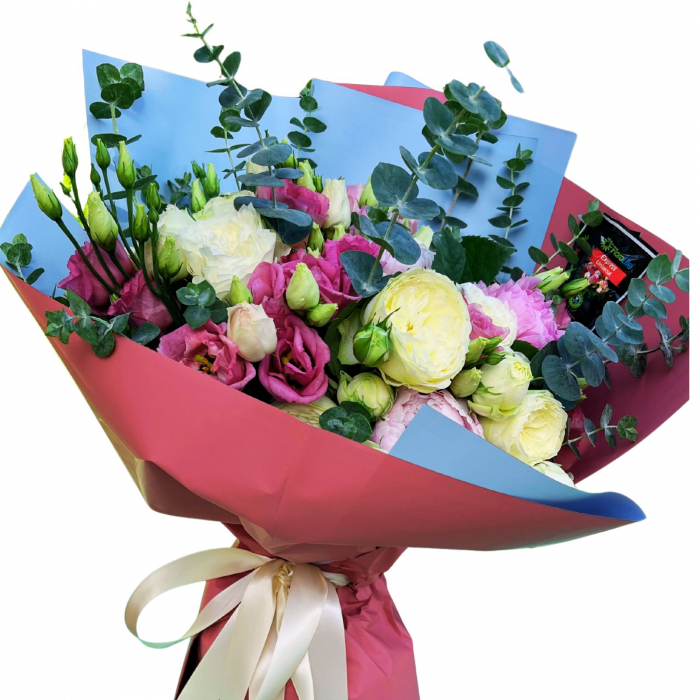 buchet-trandafiri-albi-bujori-roz-lisianthus-roz.jpg [2]