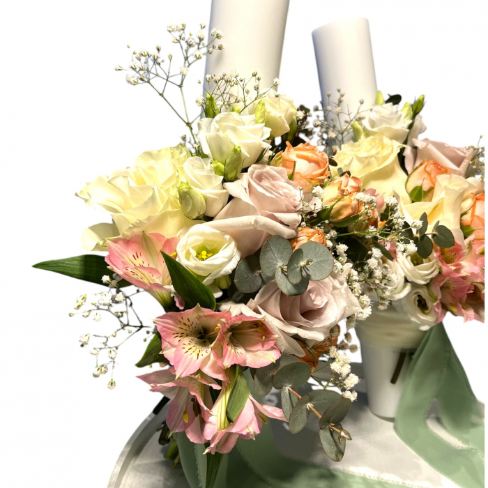 Lumanari pentru cununie cu trandafiri albi si lila,minirose, lisianthus alb si alstromeria [3]