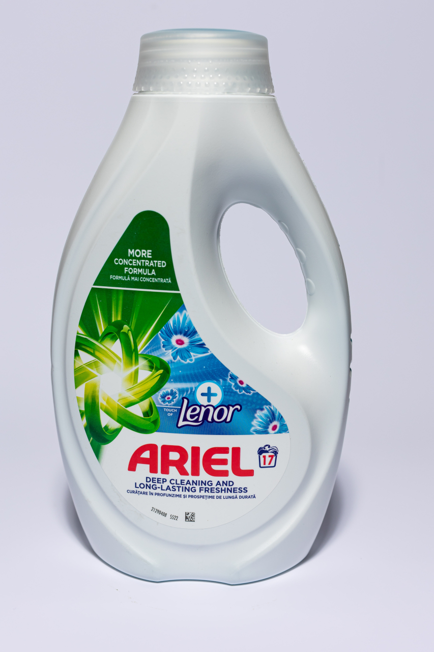 Ariel Touch of Lenor Fresh Air, detergent automat de rufe, lichid, 17 spalari, 0.765 l [2]