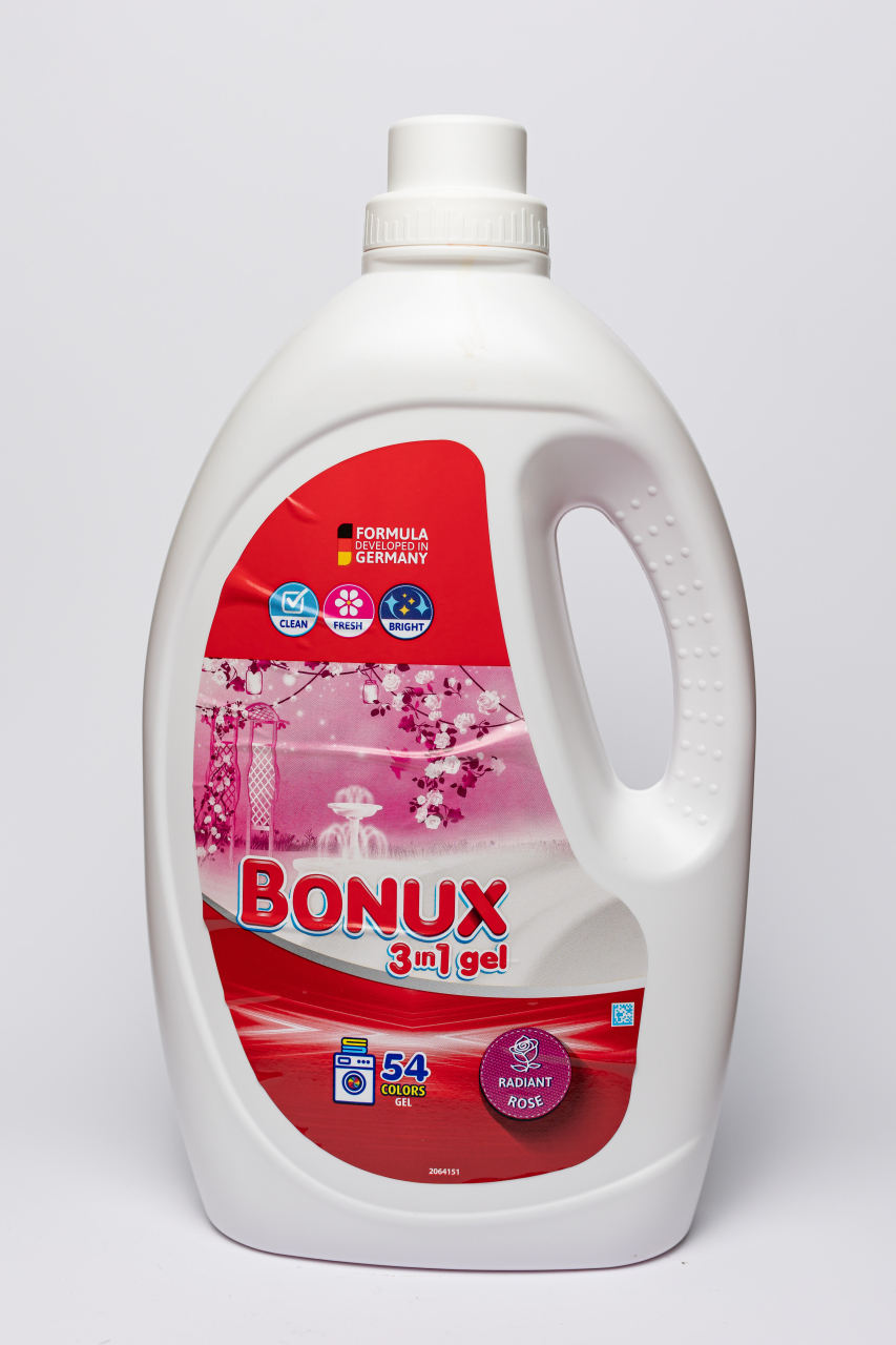 Bonux 3 in 1 Radiant Rose, detergent automat de rufe, gel, 54 spalari, 2.7 L [2]