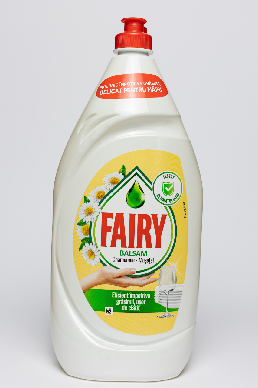 Fairy Sensitive Chamomile, detergent de vase, 1.35 l [2]