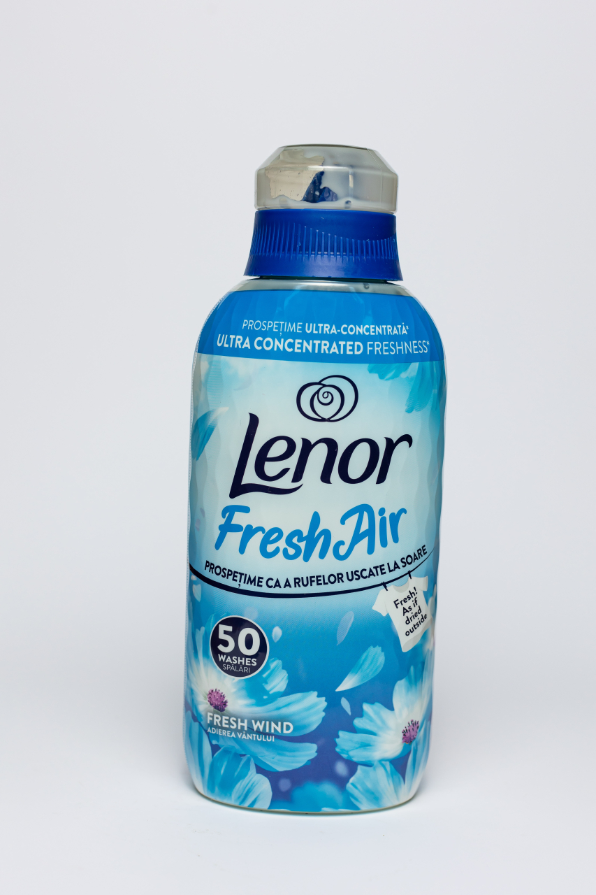 Lenor  Fresh Air Fresh Wind, balsam de rufe, 50 spalari, 0.7 l [2]