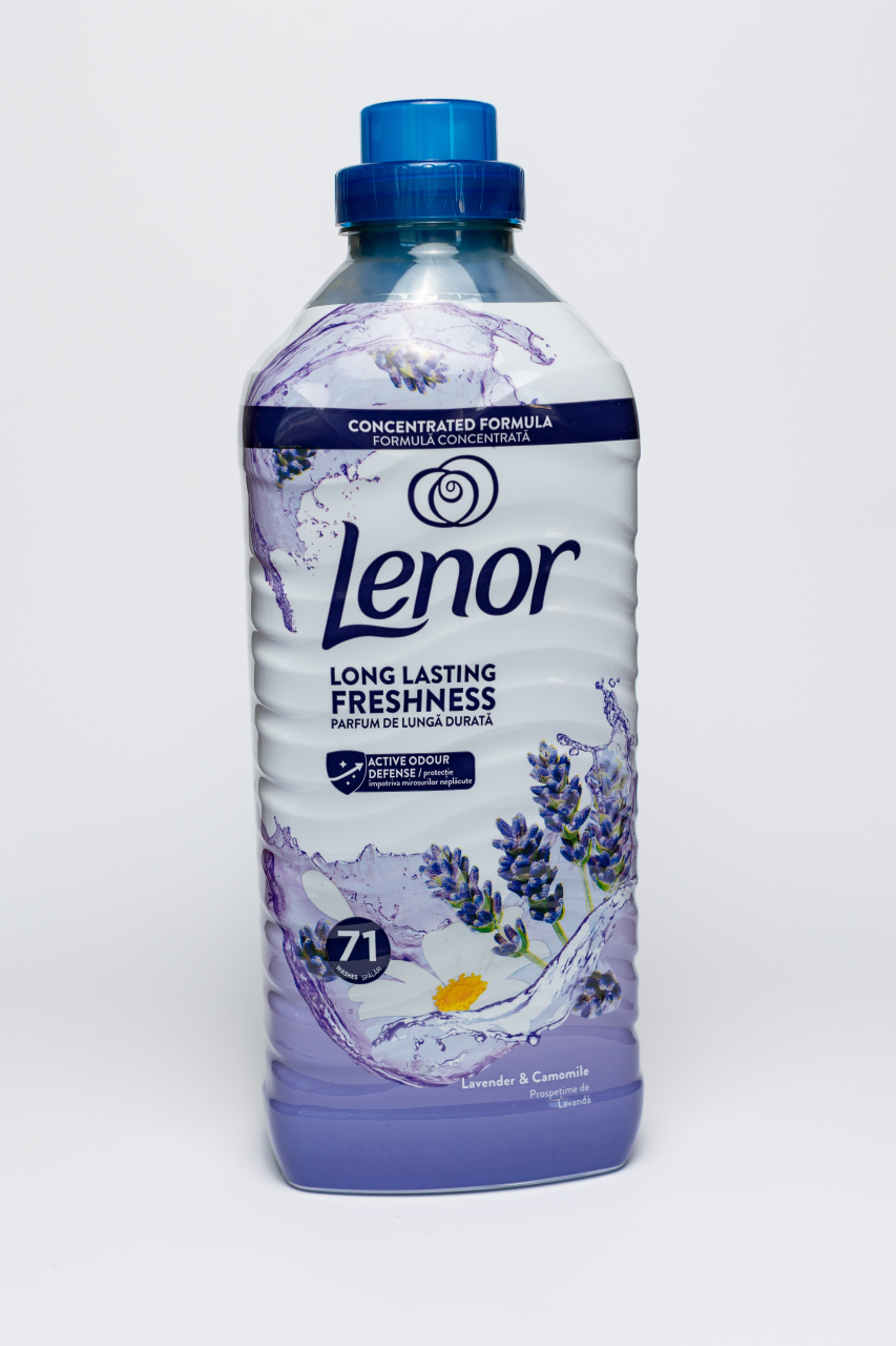 Lenor Lavender&Chamomille, balsam de rufe, 71 spalari, 1.491 l [2]
