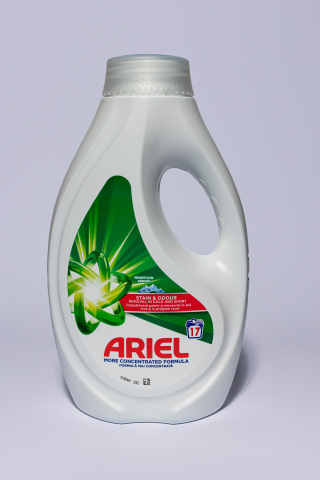 Detergenți și balsam rufe - Ariel Mountain Spring, detergent automat de rufe, lichid, 17 spalari, 0.765 l