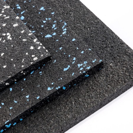 Pardoseala sport din cauciuc premium la rolă de 12.5 mp, grosime 10mm, negru + 10% EPDM alb [2]