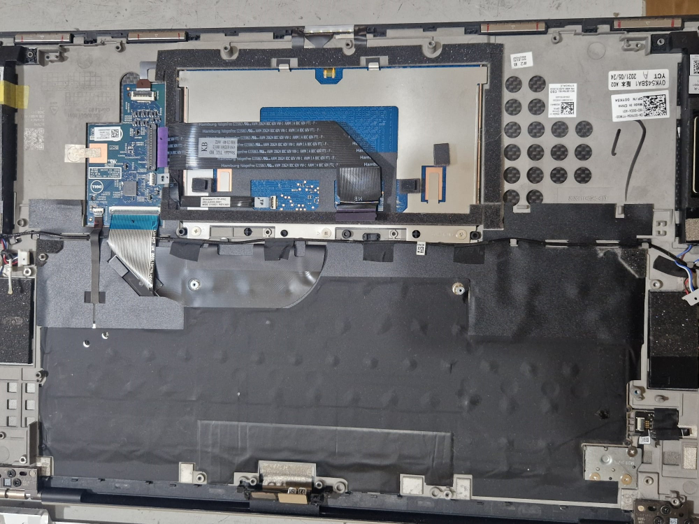 Carcasa Dell XPS 15 P92F - P92F001 – Completa – Fara ecran si tastatura [4]