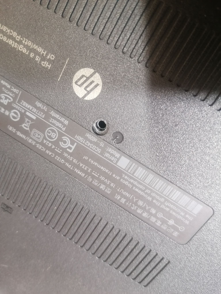 Carcasă laptop HP 15-n020el [4]