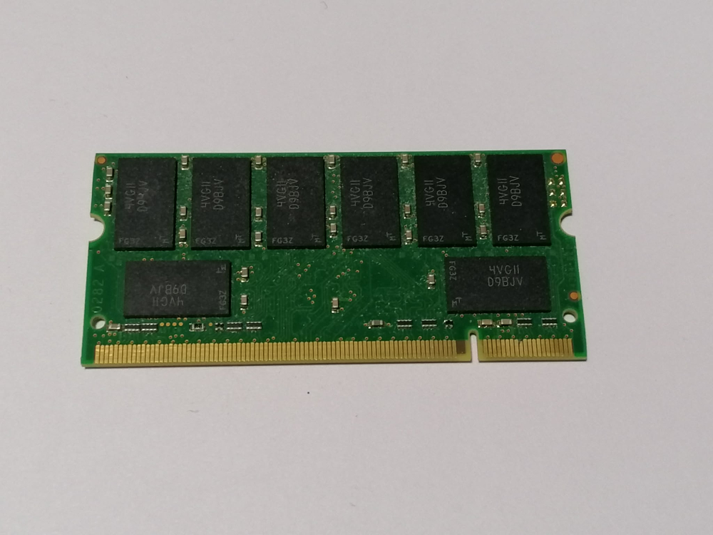 Memorie RAM Micron 512MB DDR 333 CL2.5 / MT16VDDDF6464HG-335G2 [2]