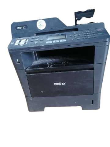 Pret redus / Produse cu defect - Brother MFC-8520DN multifunctionala defecta – Pentru piese sau reparatie – Zgomot puternic – Fara garantie