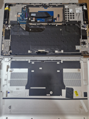 Carcasa Dell XPS 15 P92F - P92F001 – Completa – Fara ecran si tastatura [4]
