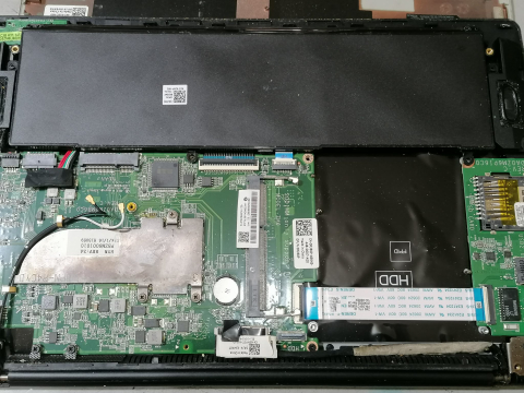 Dell Inspiron 3138 – Carcasa completa + Placa de baza + Ecran / P19T003 [3]