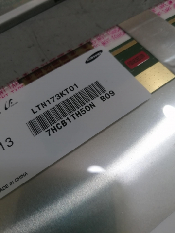 Ecran laptop LTN173KT01 [1]