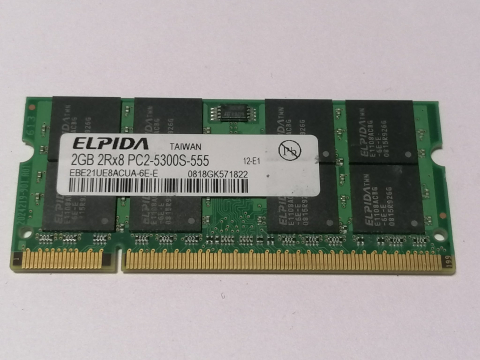 Elpida 2GB DDR2 667MHz – Memorie RAM SODIMM 2Rx8 pentru laptop / EBE21UE8ACUA‑6E‑E [1]
