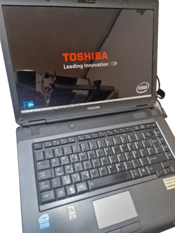 Kit complet Toshiba Satellite L300 PSLBGE – Carcasa + Placa de baza + Procesor T3400 + Cooler + Radiator + Modul WiFi – Second [1]
