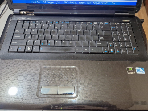 Laptop ASUS K7010 – Pentium T4300 – 4GB RAM – HDD 1000GB – Second – Defect – Fara Garantie – Cu incarcator + geanta [7]