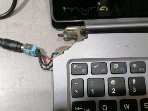 Laptop Myria MY8314GY – Pentru piese sau reparat [8]