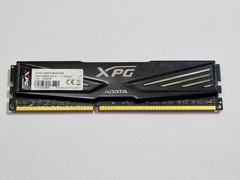 Memorie RAM ADATA XPG AX3U1600W8G9-RB 8GB DDR3 – Second Hand [0]
