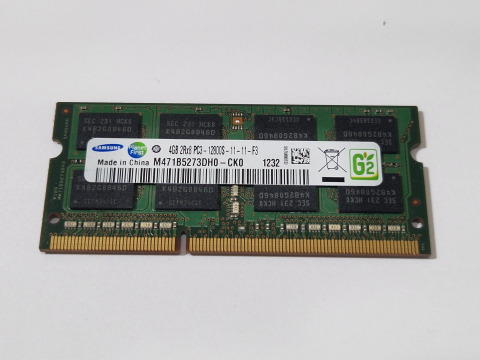 Memorii RAM - Memorie RAM Laptop Samsung 4GB DDR3 1600MHz PC3-12800S 1.5V SODIMM M471B5273DH0-CK0, Second Hand