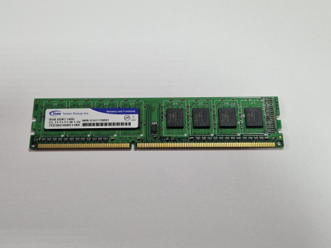 Memorii RAM - Memorie RAM PC Team Group 8GB DDR3 1600MHz CL11 1.5V TED38G1600C11BK, Second Hand