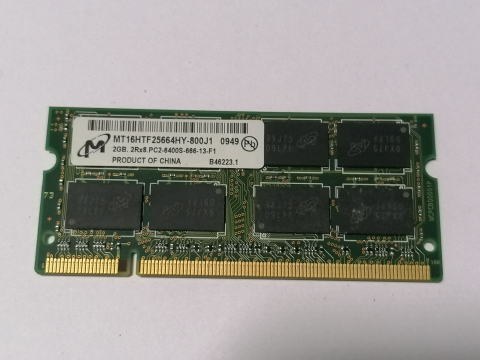 Memorii RAM - Micron 2GB DDR2 800MHz – Memorie RAM SODIMM 2Rx8 pentru laptop / MT16HTF25664HY‑800J1