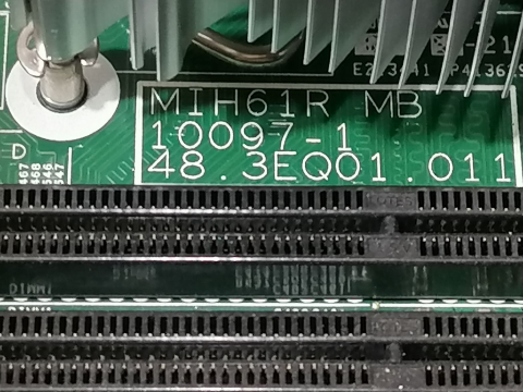 Set Placa de baza Dell + Intel Core i5-2400 + Cooler + Carcasa / MIH61R MB / Socket LGA1155 [4]