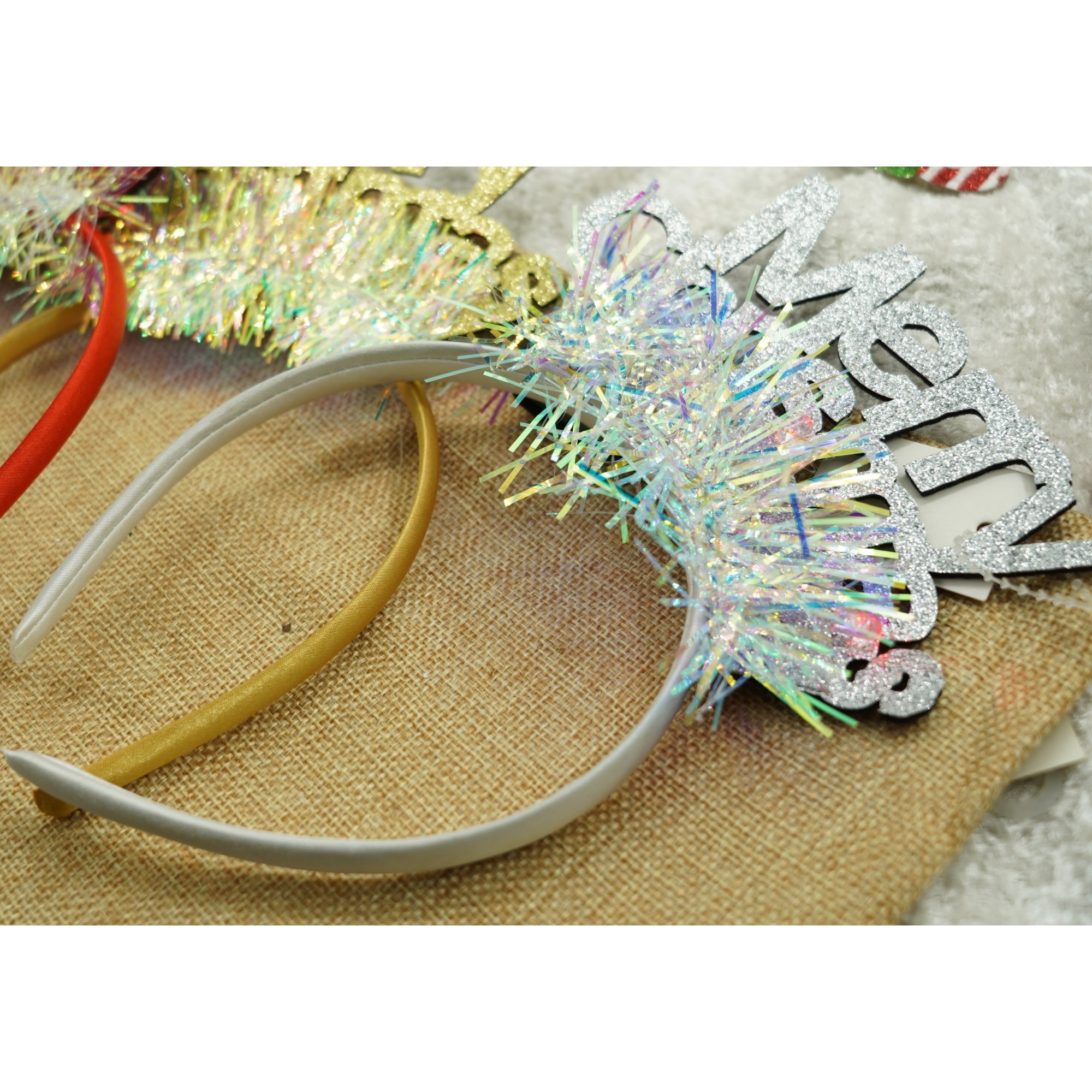 Bentita/cerc Mery Cristmas, culoare gri metalic cu beteala, marime standard, Flippy [4]