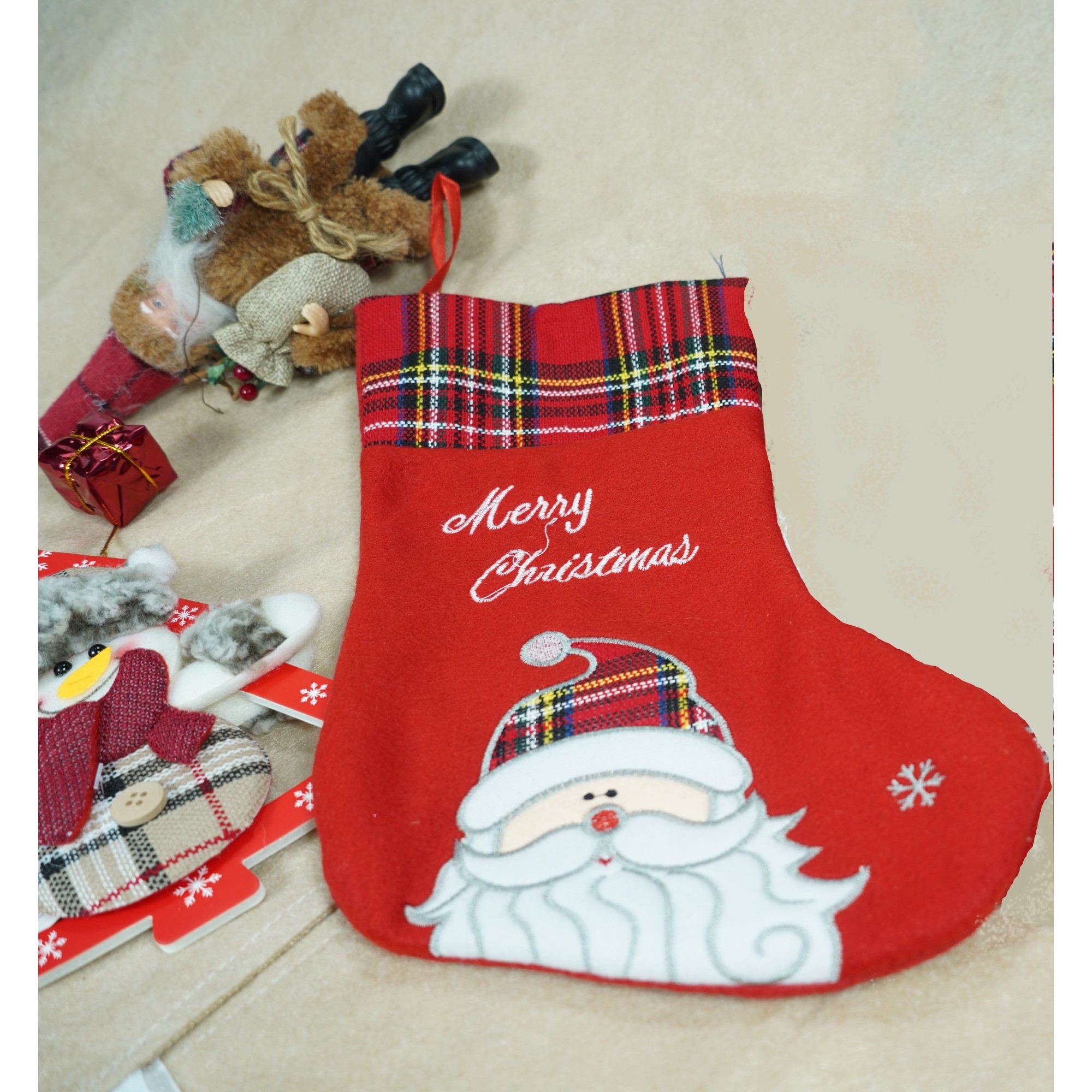 Ciorap Cadouri, culoare rosie, imprimeu Mos Craciun ,marimea 15x30 cm, Flippy [3]