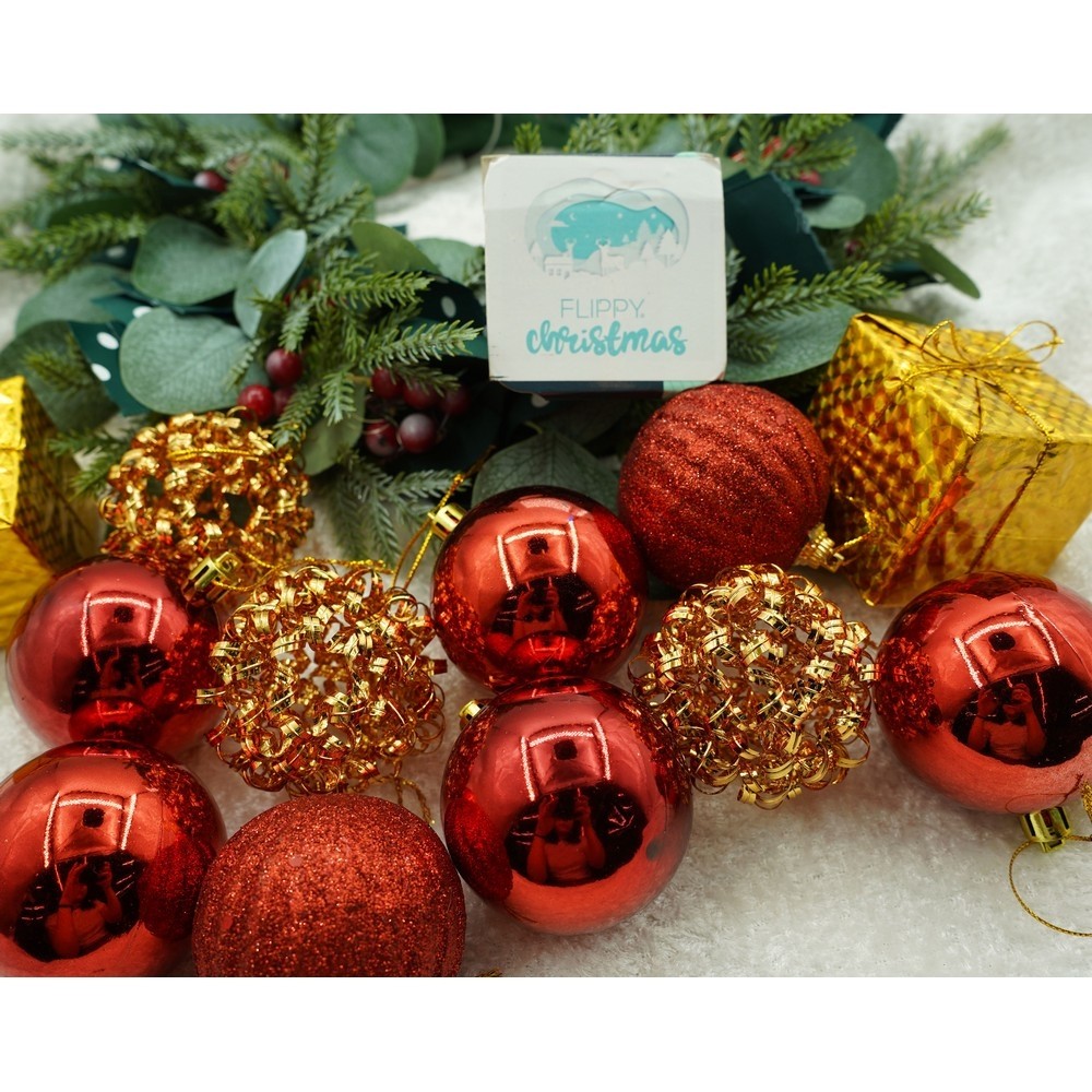 Set de 20 ornamente de brad, Flippy, de tip Glob, Rosu/ Auriu, din polistiren, cu finisaj sclipitor , cutie 6 cm adancime x 29 cm lungime x 24 cm inaltime [8]