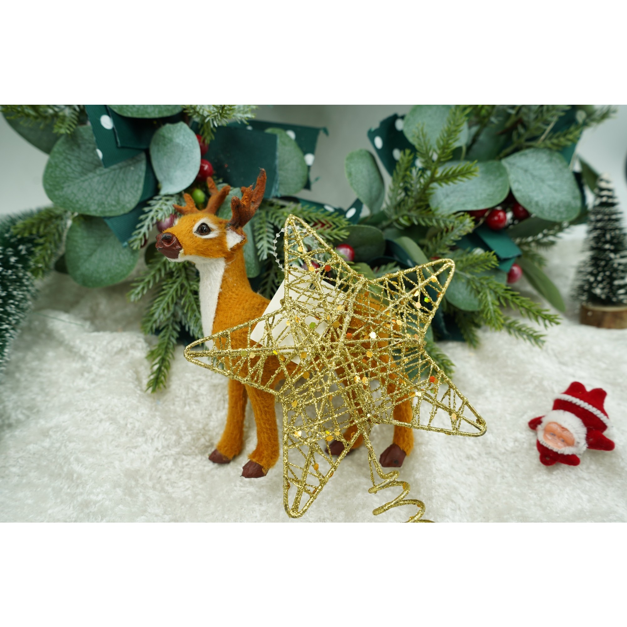 Varf decorativ de brad, Auriu, in forma de Stea, design cu paiete, din Plastic/Metal, 13 cm x 18 cm, diametru 4 cm, Interior/Exterior, Flippy [4]