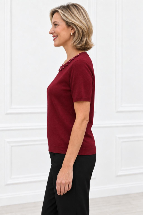Pulover damă bordo cu mânecă scurtă și perle la decolteu [3]