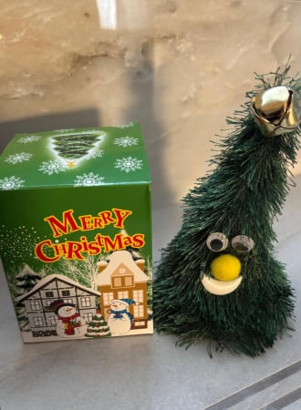 ARTICOLE CRACIUN - BRADUT MUZICAL DANSANT 20 CM