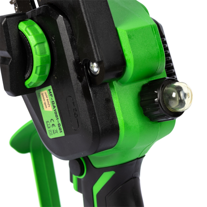 Mini drujba Micul Fermier, 20V, cu doua lame 6'' si 8'', doua lanturi [8]