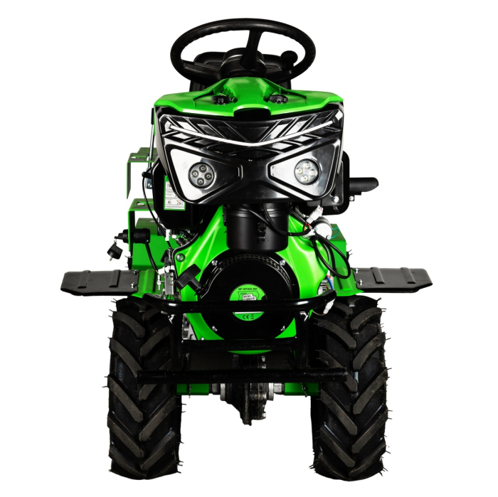 Mini tractor Micul Fermier, 17cp 530cc, motor pe motorina 4T, 4X4, 4 viteze, pornire electrica, 2 cutii de viteze, sistem hidraulic [12]