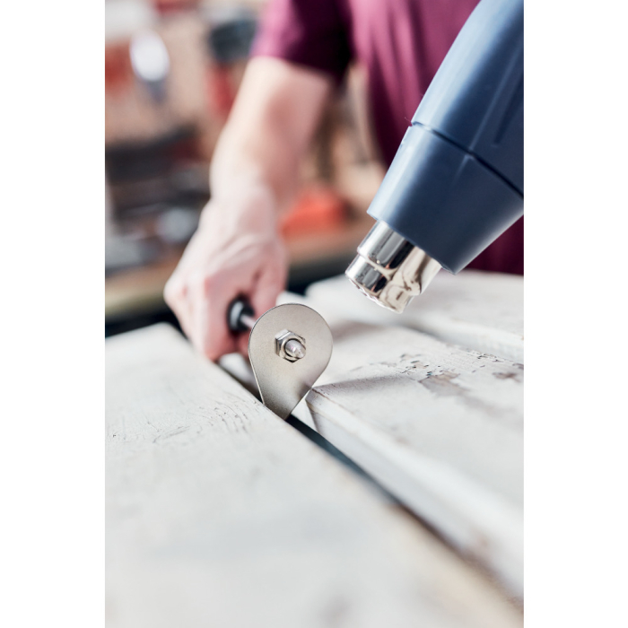 Rapid 5000210, set raclete pentru curatarea vopselei, include 3 lame interschimbabile concepute pentru diferite suprafete [10]