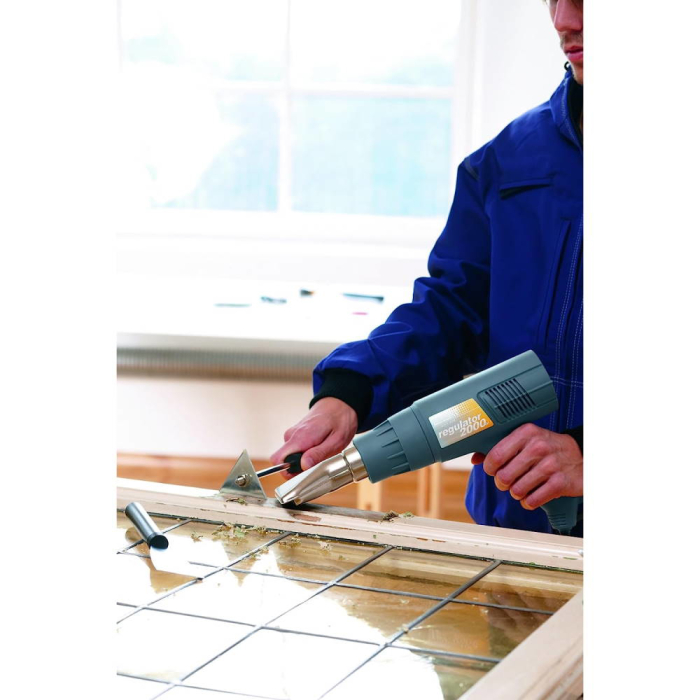 Rapid 5000210, set raclete pentru curatarea vopselei, include 3 lame interschimbabile concepute pentru diferite suprafete [7]