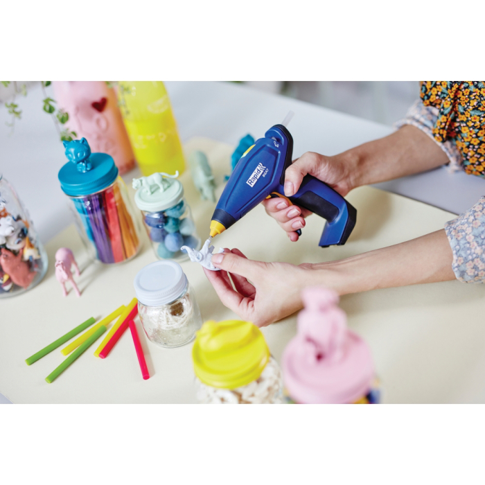 Rapid 5001401, Pistol de lipit cu acumulator GlueGun Rapid BGX7, albastru, debit 150g/h, 170°C, functional cu batoane de 7 mm [4]