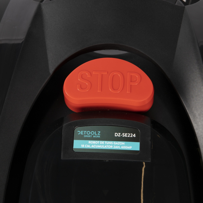 Robot de tuns gazon, 18 cm, acumulator 2Ah, 600 mp [16]