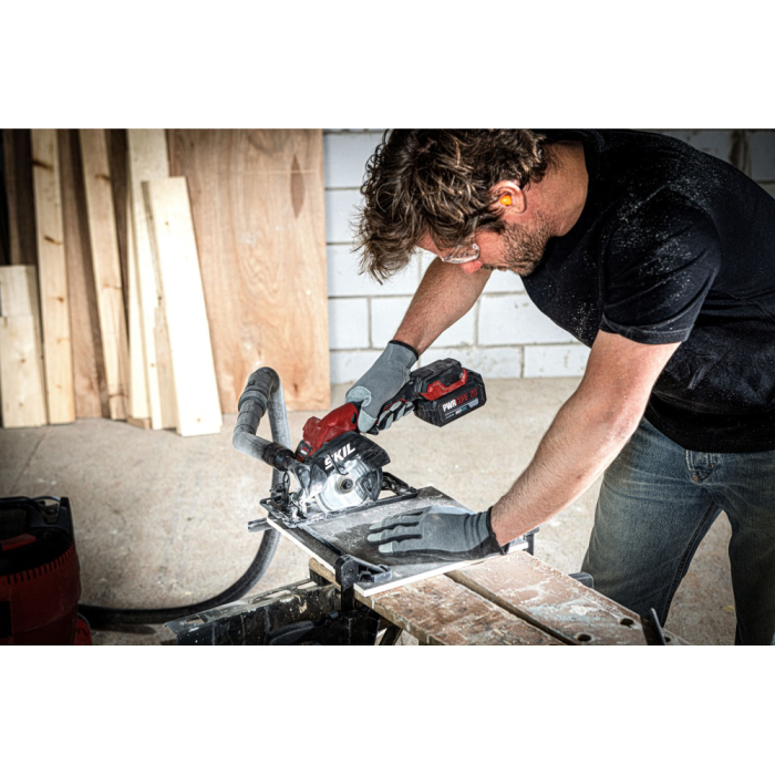 SKIL 3540 CA Mini fierastrau cu acumulator „Compact brushless“, turatie 6000 /min, 3 lame de schimb, doar corpul [4]