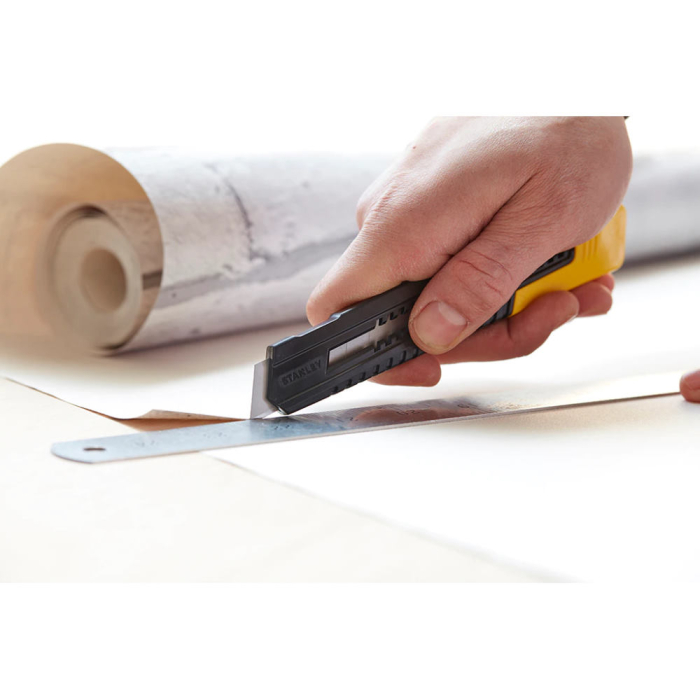 Stanley 0-10-151, Cutter cu blocare prin glisare, dispozitiv de rupere a lamei, 160mm + o lama segmentata 18mm [6]