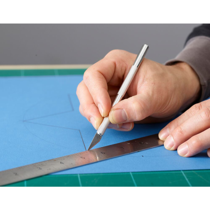 Stanley 0-10-401, Cutit de precizie, maner rotund pentru o buna aderenta, 132mm + o lama [2]