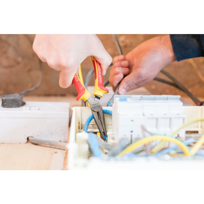 Stanley 0-84-007, cleste cu varf lung semirotund VDE maxsteel, 200 mm, blister [6]