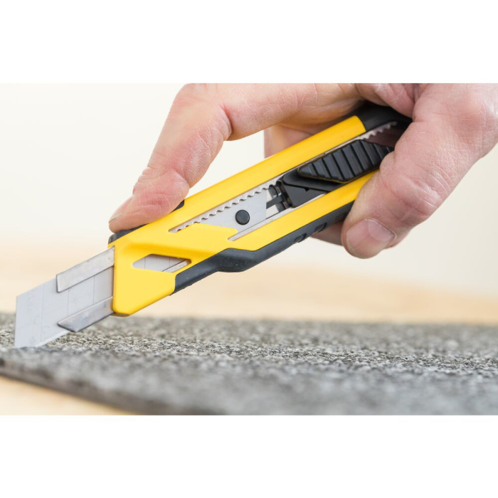 Stanley STHT10266-1, Cutter bimaterial cu blocare prin glisare, 175mm, + 3 lame segmentate 18mm [5]