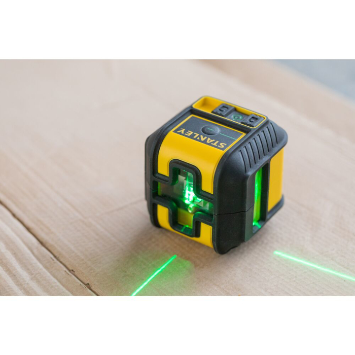 Stanley STHT77592-1, nivela laser cross 90, cu linie in cruce + un fascicul 90 grade, lumina verde, auto-nivelare, prindere cu clema, QuickLink, raza actiune 12m, include 2 baterii AA, clema si husa [14]