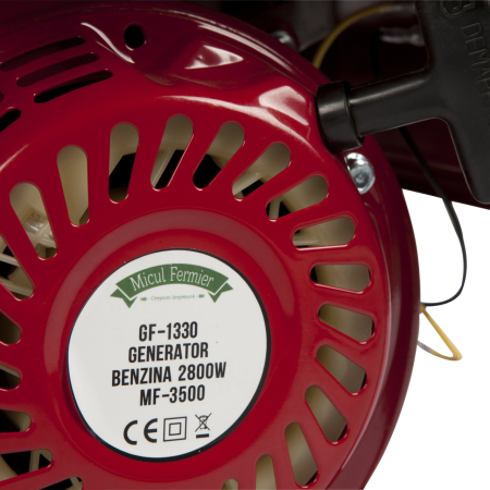 Generator Micul Fermier, 2.8KW, cu pornire manuala, motor benzina 4T, doua prize 230V, rezervor combustibil 15L [14]