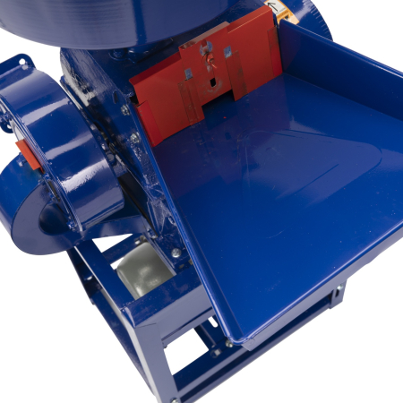 Moara electrica cu ciocanele universala MF [14]