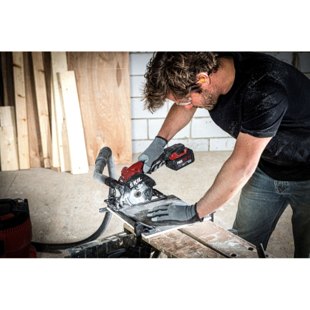 SKIL 3540 CA Mini fierastrau cu acumulator „Compact brushless“, turatie 6000 /min, 3 lame de schimb, doar corpul [3]