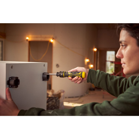 Stanley FMHT62692-0, Surubelnita multibit SpeedDrive FatMax cu clichet, magazie de biti + 3 biti inclusi [21]