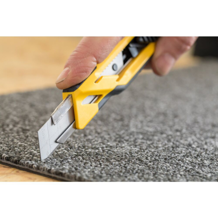 Stanley STHT10266-1, Cutter bimaterial cu blocare prin glisare, 175mm, + 3 lame segmentate 18mm [3]